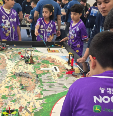 Estrategia en Mesa de Competencia FLL