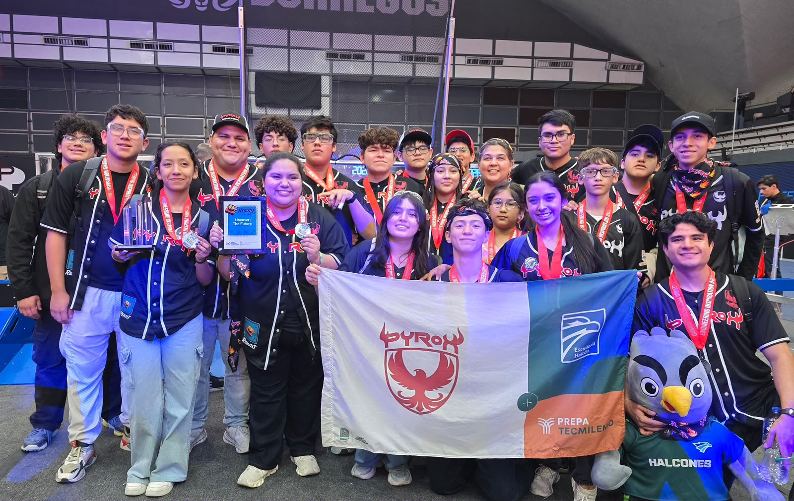 Equipo PYROX con medallas