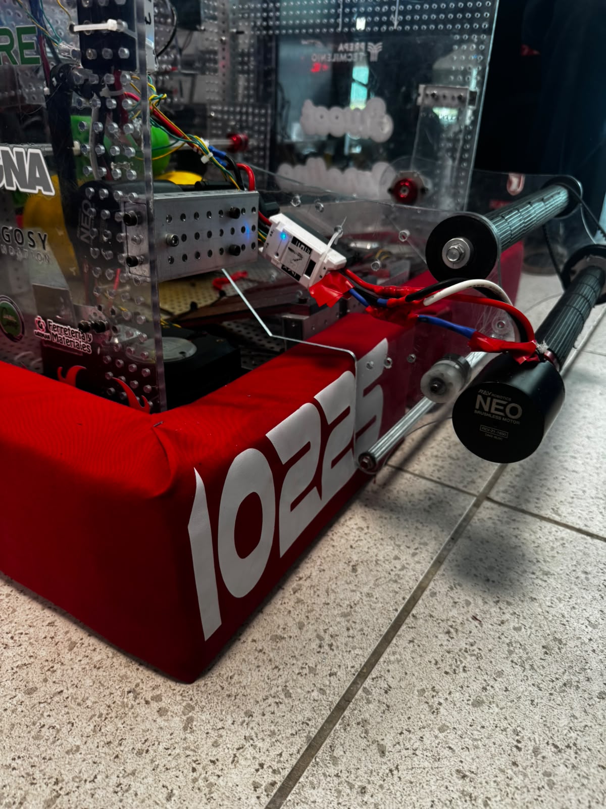 Robot del equipo PYROX FRC